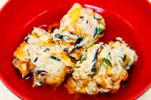 渥美魚市場直送 地魚のすり身のつみれ汁